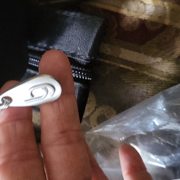 Bagellini Hp duo   rfid new tagged black silver accessories gorgeous dust cover - Picture 6 of 7